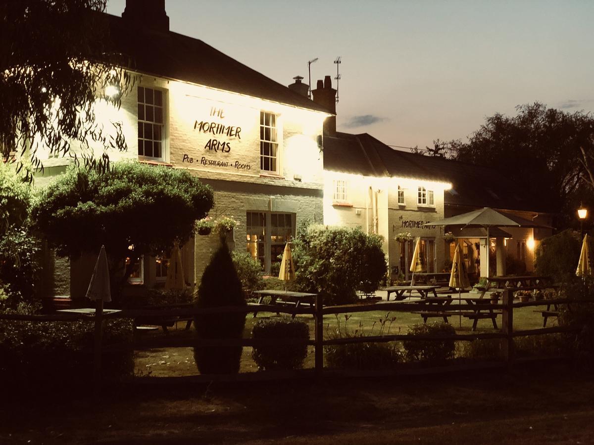 The Mortimer Arms (Adults Only) Hotel Romsey Exterior photo